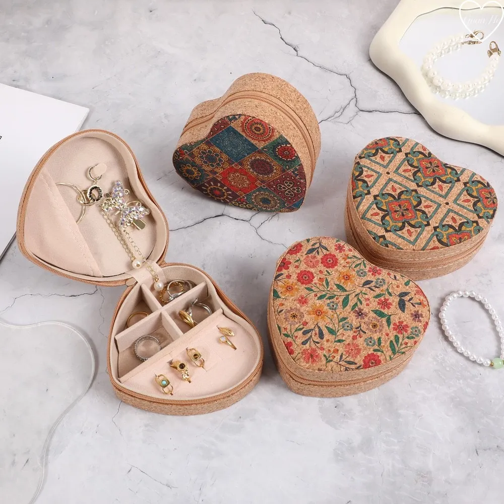 Women Fashion Ethnic Style Heart-Shaped Printed Portable Jewelry Storage Box