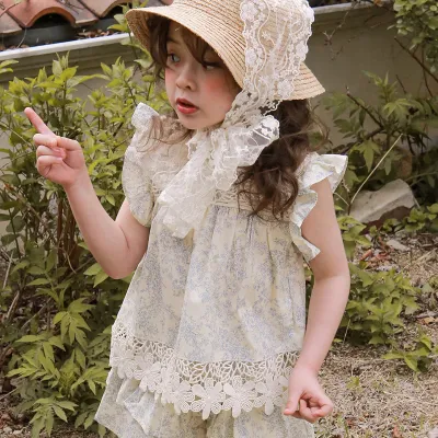 Kids Girls' Fashion Cute Printed Lace Flutter Sleeve Shirts