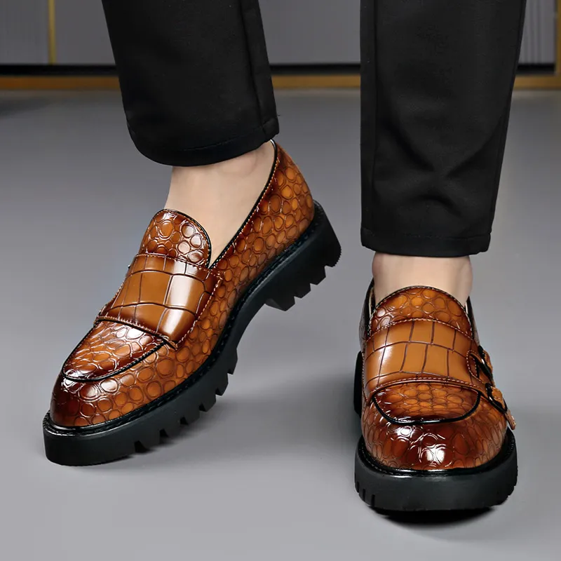 Men Fashion Casual Solid Color Stone Pattern Thick-Soled Business Leather Shoes