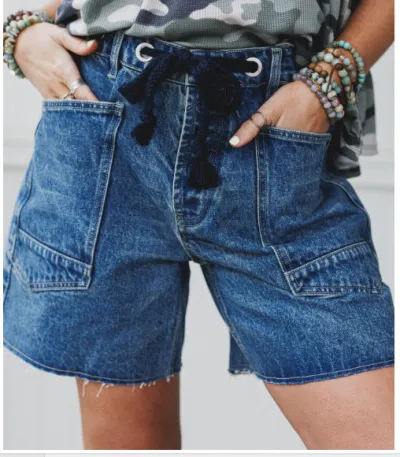 Women Casual Loose Fit Denim Shorts with Large Pockets and Drawstring