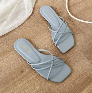 Women Fashion Simple Solid Color Square-Toe Flat Slippers Plus Size