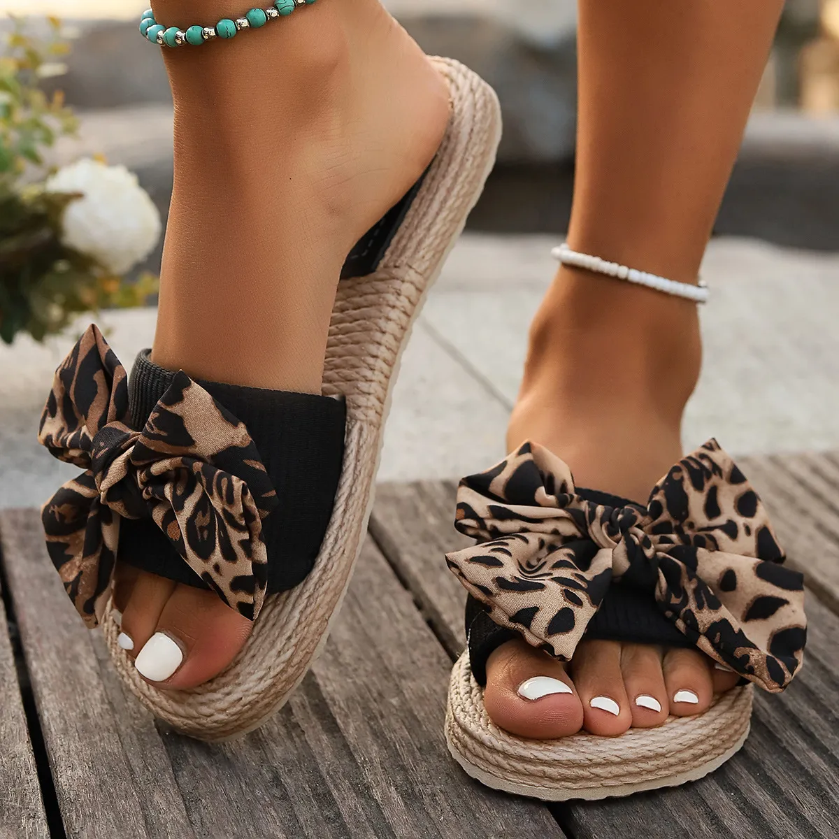 Women Fashion Leopard Bowknot Hemp Rope Straw Flat Slippers Plus Size