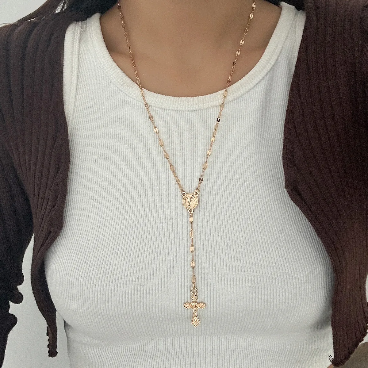 Women Fashion Cross Alloy Gemstone Pendant Necklace