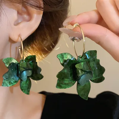 Women's Fashion Geometric Floral Alloy Earrings