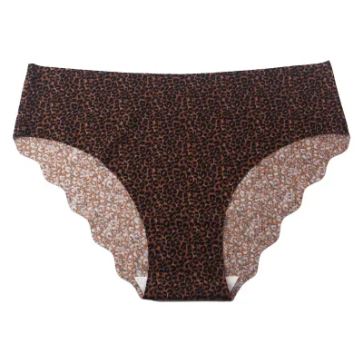 Women Fashion Seamless Ice Silk Breathable Underwear