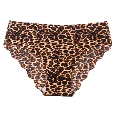 Women Fashion Seamless Ice Silk Breathable Underwear