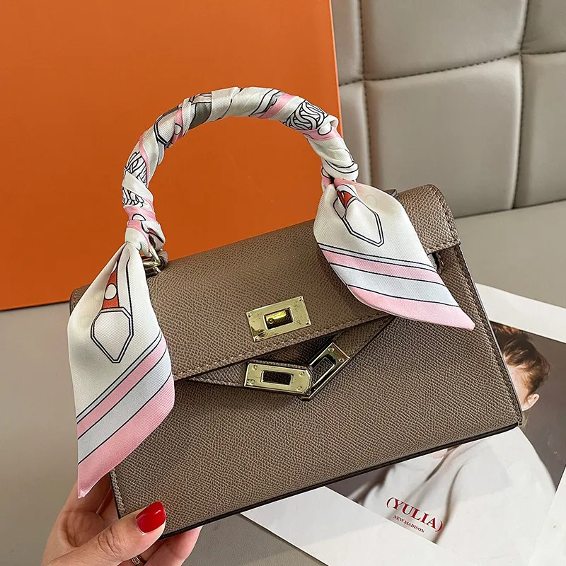 Women Retro Fashion Simulation Silk Printed Ribbon Bag Scarf