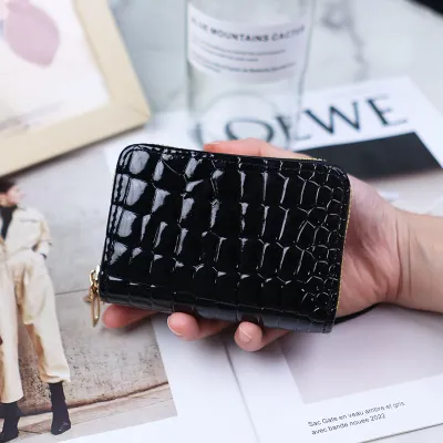 Women Fashion Solid Color Crocodile Pattern Double Zipper Short Multi-Card Wallets