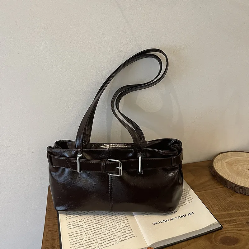 Women Fashion Casual Simple Solid Color PU Bucket Shoulder Bag with Belt Buckle