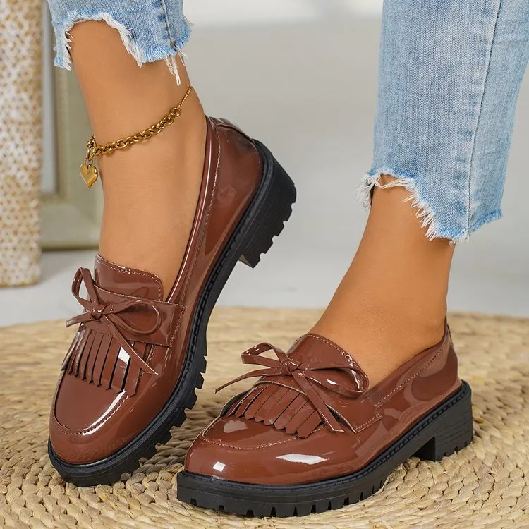 Women Casual Solid Color Round-Toe Tassel Slip-On Loafers