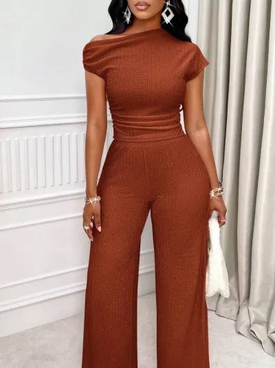 Women Fashion Solid Color Asymmetric Collar Pleated Sleeveless Top Wide Leg Pants Two-Piece Set