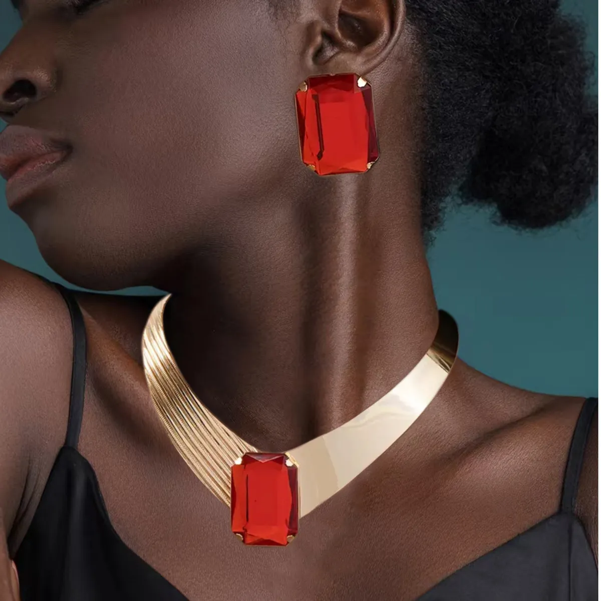 Women's Fashion Gemstone Inlaid Earrings and Necklace Set - Punk Style