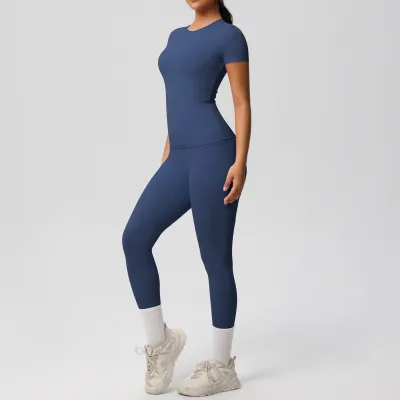 Women's Casual Yoga Two-Piece Set - Solid Color Short-Sleeve T-Shirt with Pockets and Leg-Bundled Pants