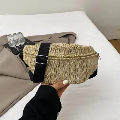 Women Fashion Retro Simple Straw Chest Bag