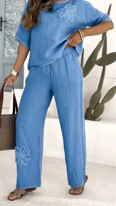 Women Plus Size Casual Floral Embroidered Short-Sleeve Top And Pants Two-Piece Set