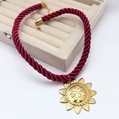 Women Fashion Multicolor Braided Rope 304 Stainless Steel Sunflower Pendant Necklace