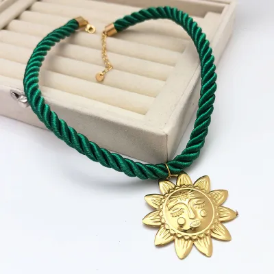 Women Fashion Multicolor Braided Rope 304 Stainless Steel Sunflower Pendant Necklace