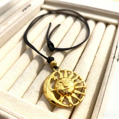Women's Fashion Geometric Rope Chain 304 Stainless Steel Pendant Necklace