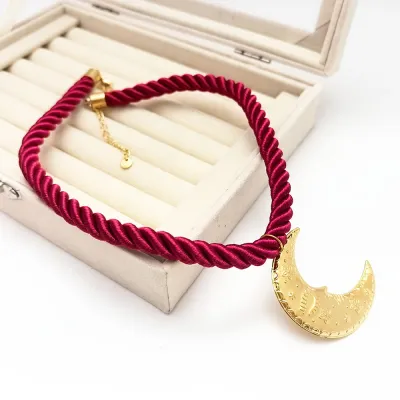 Women's Fashion Casual Exaggerated Handmade Rope 304 Stainless Steel Moon Pendant Necklace