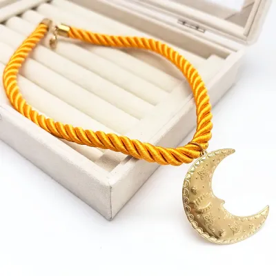 Women's Fashion Casual Exaggerated Handmade Rope 304 Stainless Steel Moon Pendant Necklace