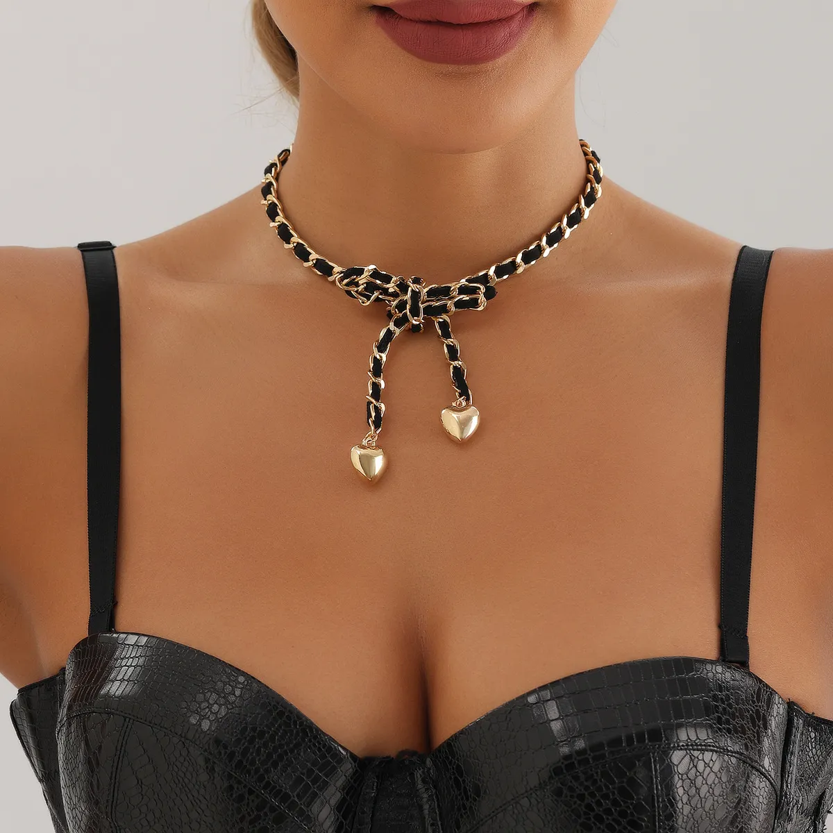 Women Fashion Cool Winding Flannel Love Pendant Necklace