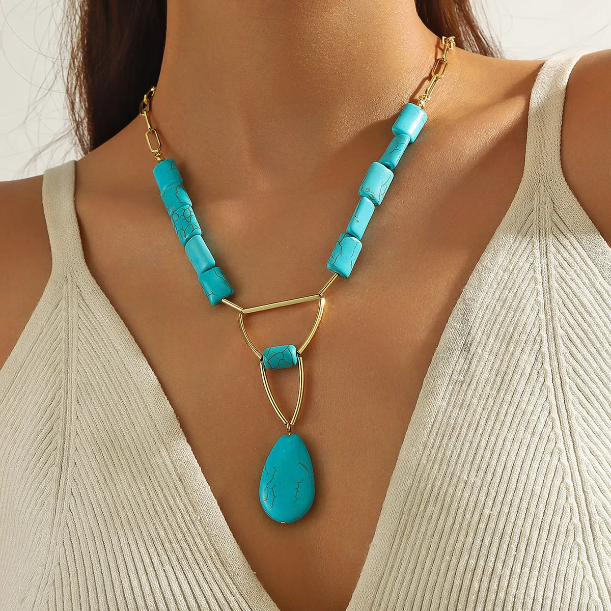 Jwomen Fashion Boho Turquoise Natural Stone Drop Pendant Necklace
