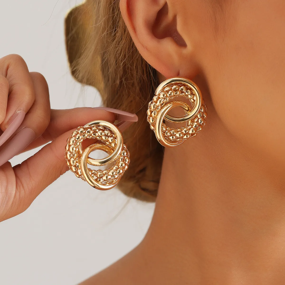 Women Fashion Exaggerated Geometric Ring Metal Earrings