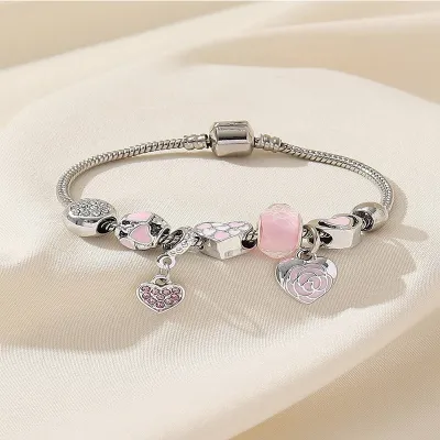 Fashion Beaded Heart Pendant Bracelet