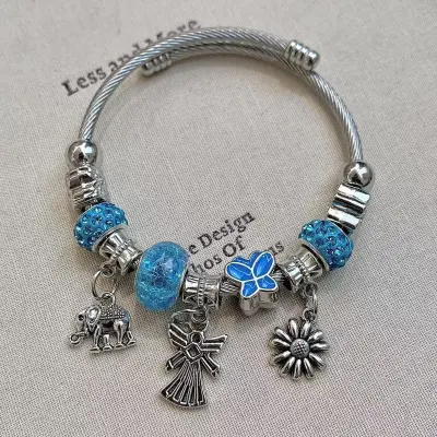 Fashion Beaded Pendant Bracelet