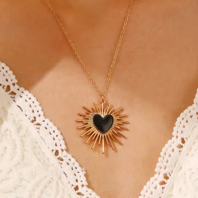 Geometric Thorns Heart-Shaped Earrings Fashion Women Earrings