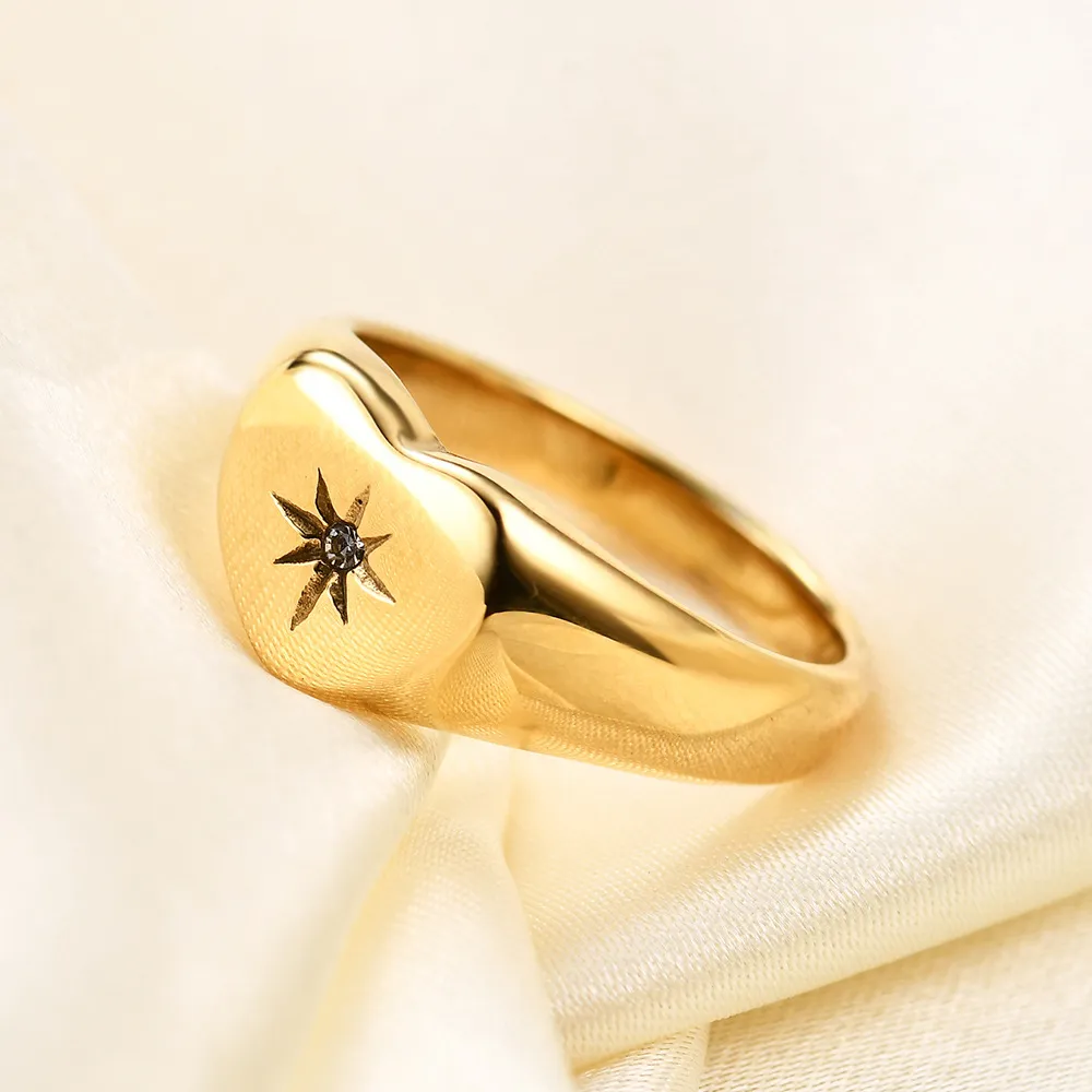 Women Fashion 304 Stainless Steel Love 10mm Six-Pointed Star Ring