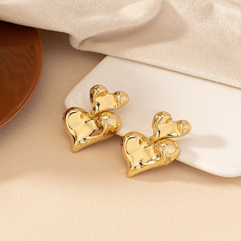 Women Fashion Exaggerated Alloy Heart-Shaped Earrings