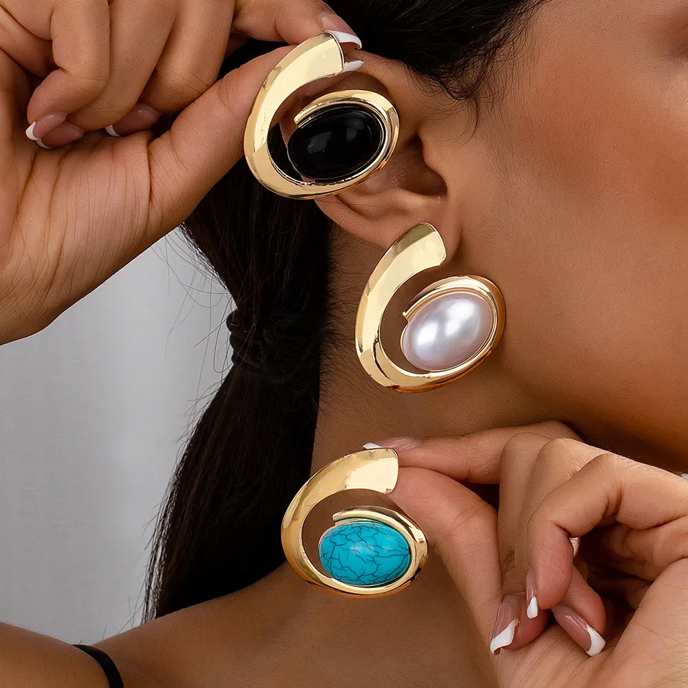 Women Retro Geometric C-Shaped Inlaid Turquoise Pearl Earrings