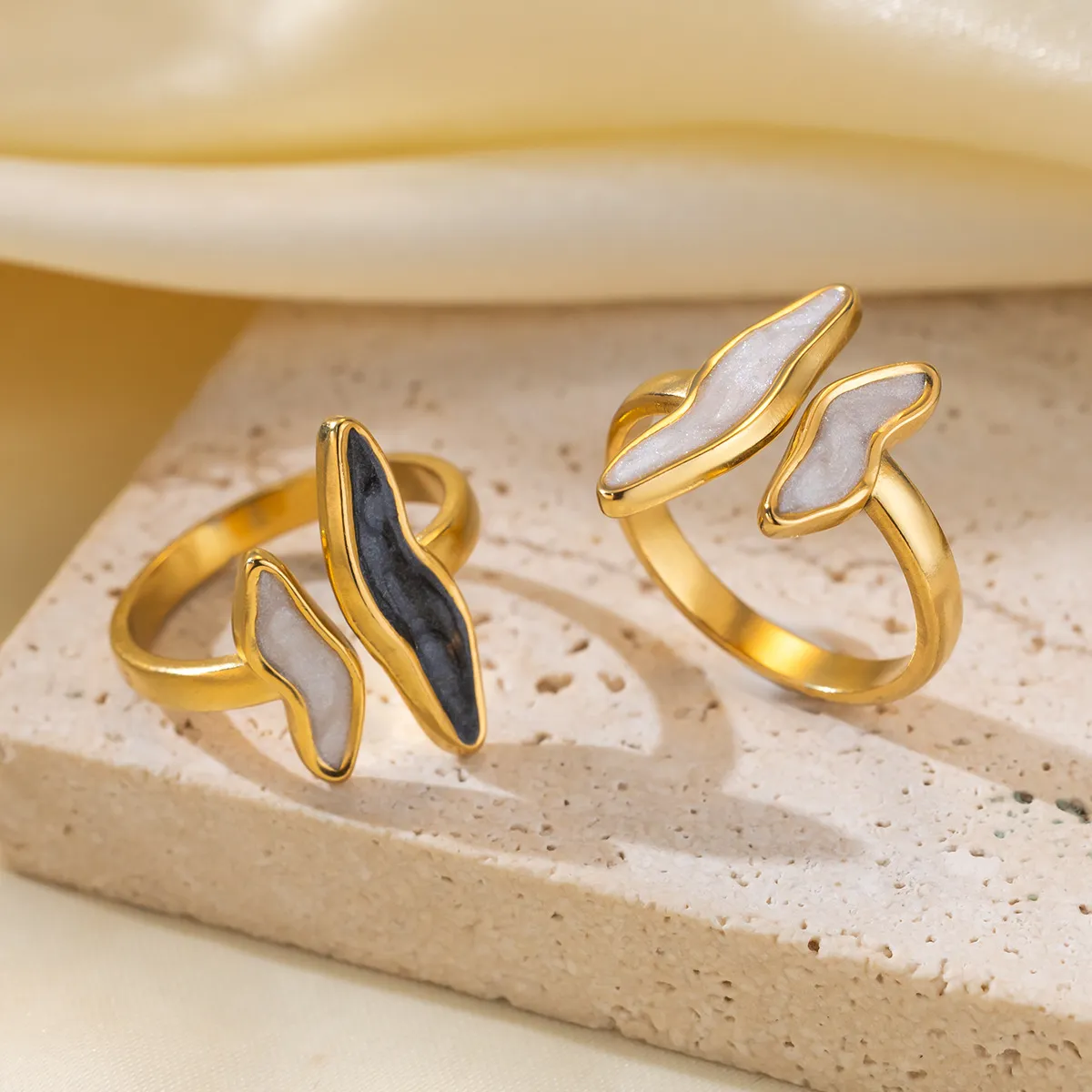 Women's Fashion Double-Layer Wave 304 Stainless Steel Ring