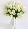 5 plastic tulip 1 bundle white