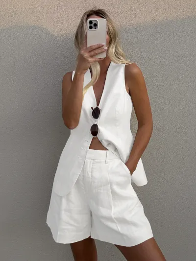Women Fashion Casual Solid Color Cotton And Linen V-Neck Vest Loose Shorts Two-Piece Set