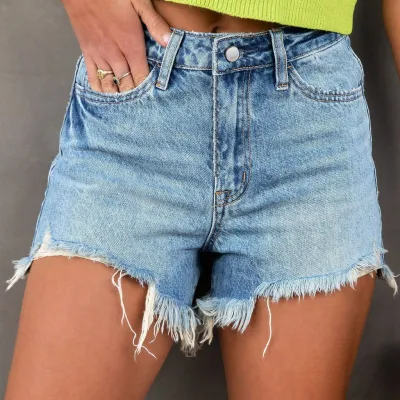 Shorts vaqueros casuales de mujer con borde sin rematar