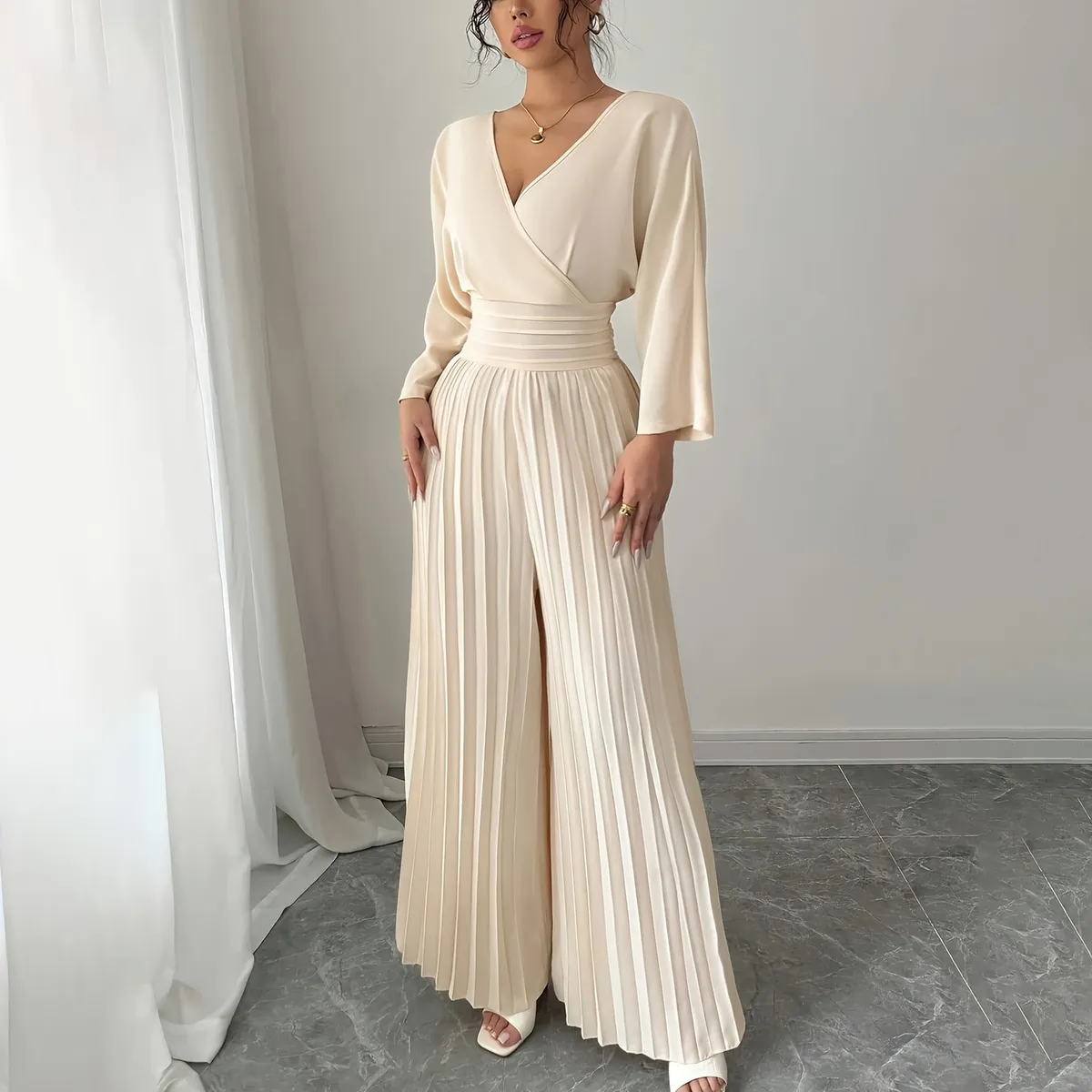 Women Fashion Elegant Solid Color V-Neck Long-Sleeve High Waist Pleated Jumpsuit