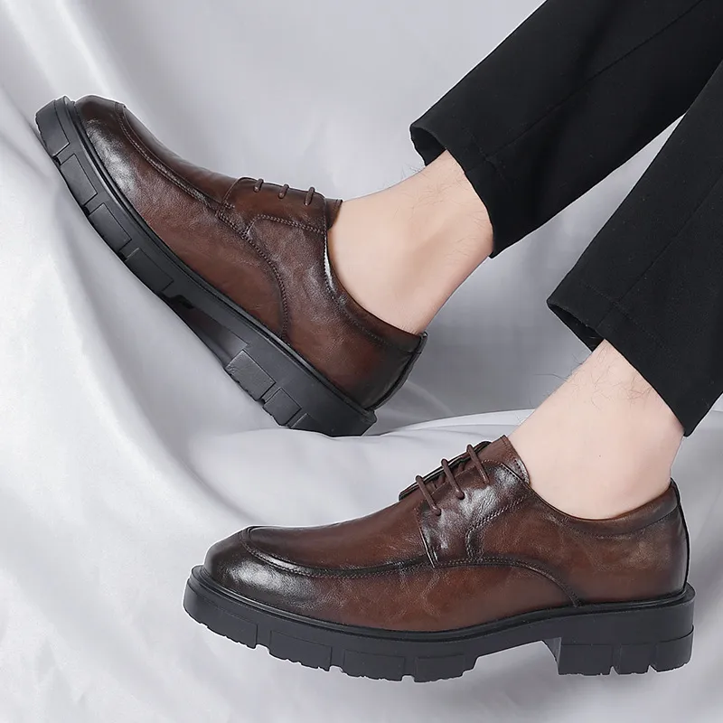 Men's Fashion Business Lace-Up Thick-Soled Breathable Regenerated Leather Shoes