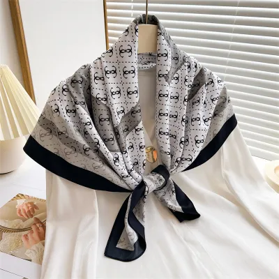 Women Fashion Printed Colorblock Square Scarf 90cm