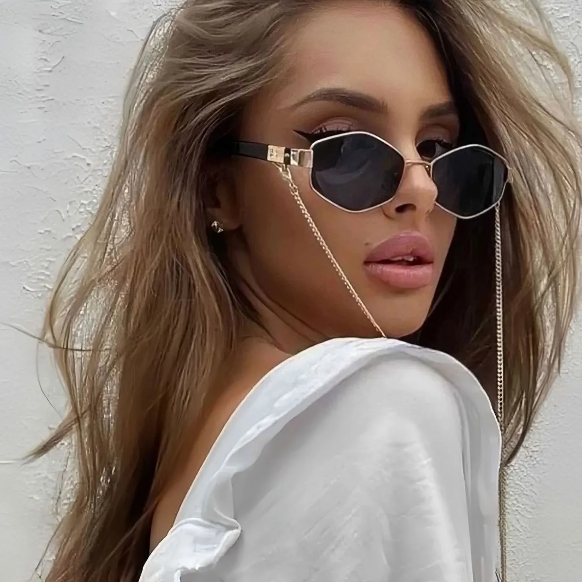 Women Fashion Creative Polygon Metal Chain Sunglasses