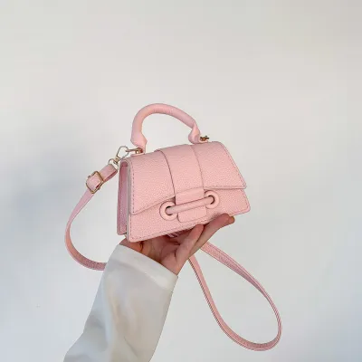 Women Fashion Casual Solid Color Mini PU Crossbody Bag with Magnetic Clasp