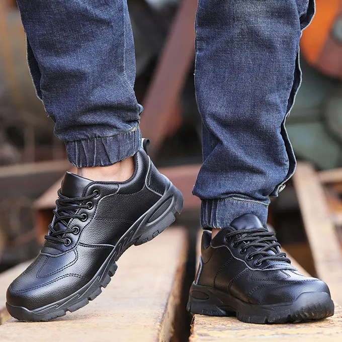 Men Fashion Casual Solid Color Waterproof Anti Slip Sneakers with Microfiber Leather