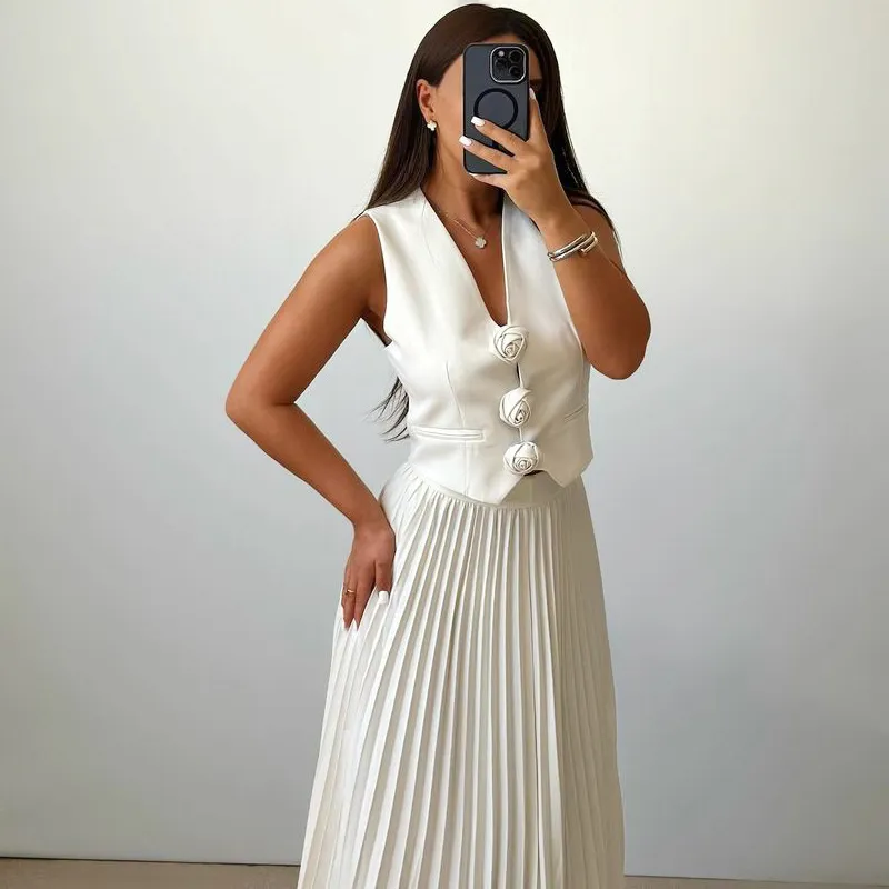 Women Fashion Casual Solid Color Sleeveless Vest Pleated Maxi Skirt Two-Piece Set