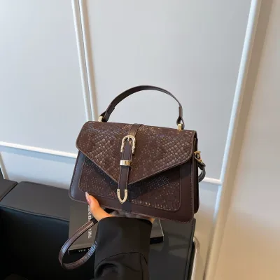 Women Fashion Casual Solid Snake Small Square Handbag