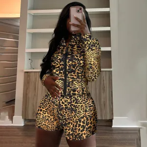 Women Fashion Sexy Leopard Long Sleeve Zipper Top Tight Shorts Two-Piece Set