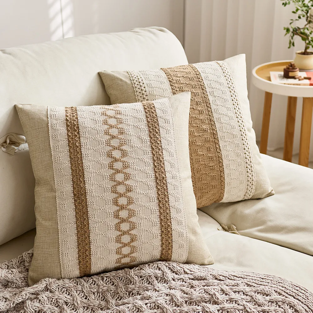 Fashion Boho Line Sofa Cushion Pillow Case with PP Cotton Filler