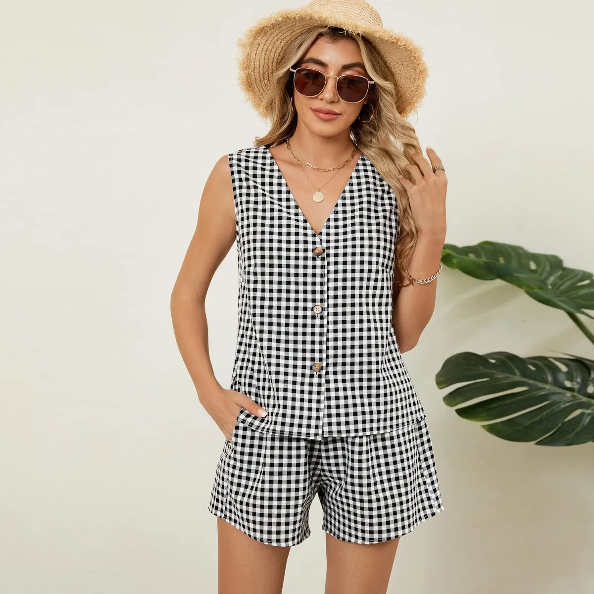Summer Women Casual Fashion Plaid Print Sleeveless Vest Top And Shorts Two-Piece Set