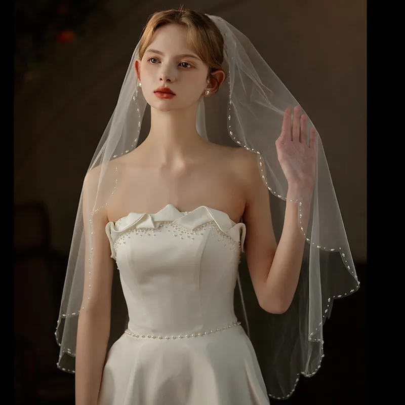 Women's Fashion Wavy Edge Single Layer Handmade Beaded Bridal Wedding Veil