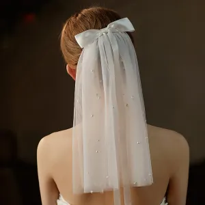 Women Vintage Fashion Short Pearl Bowknot Double Layer Bridal Veil